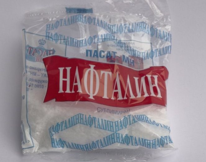naftalin-2.jpg